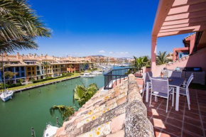Sotogrande Marina 2 Bed Penthouse W. Large Terrace
